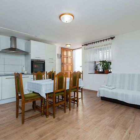 Casa Sofia Lägenhet Vrsar Exteriör bild