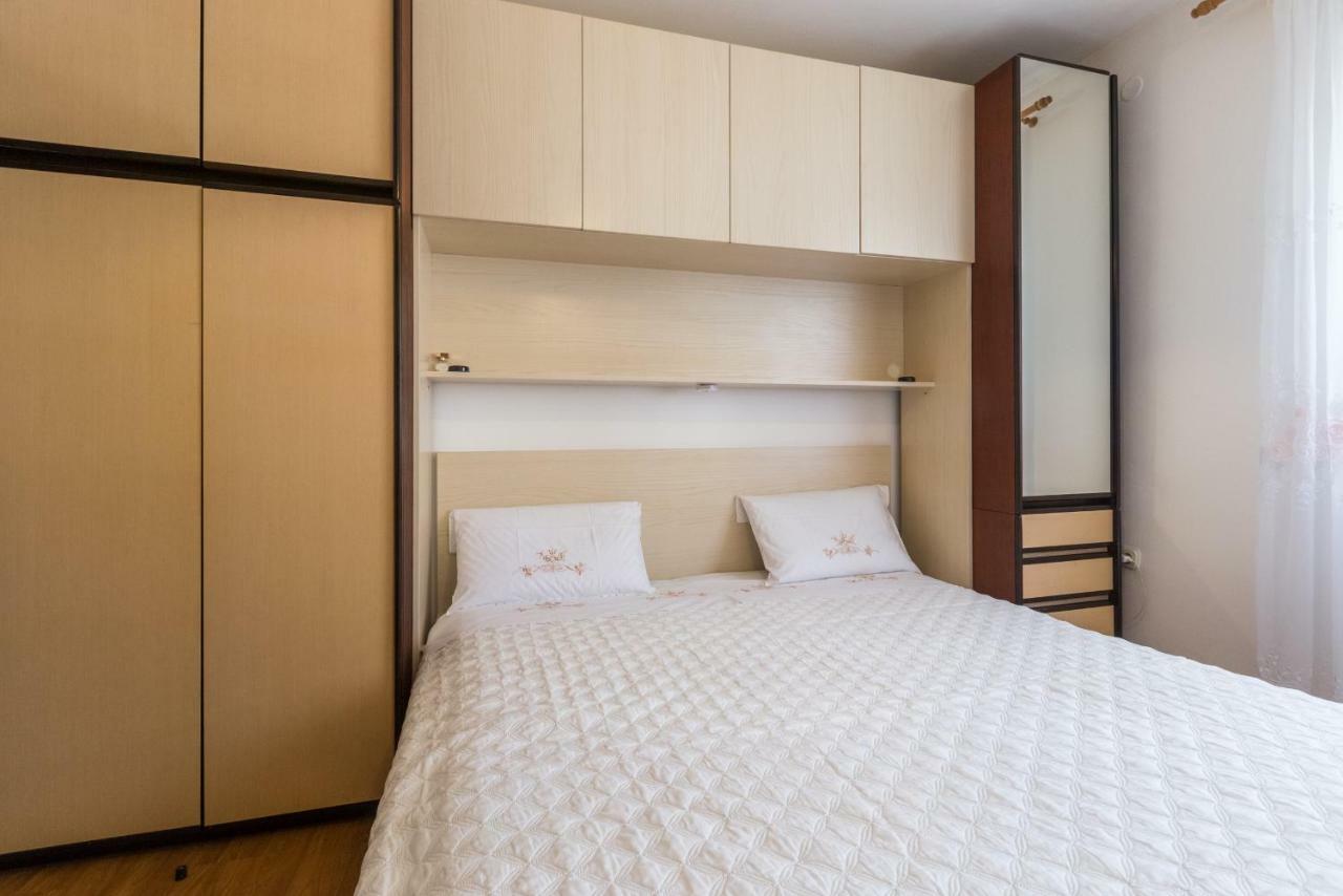 Casa Sofia Lägenhet Vrsar Exteriör bild